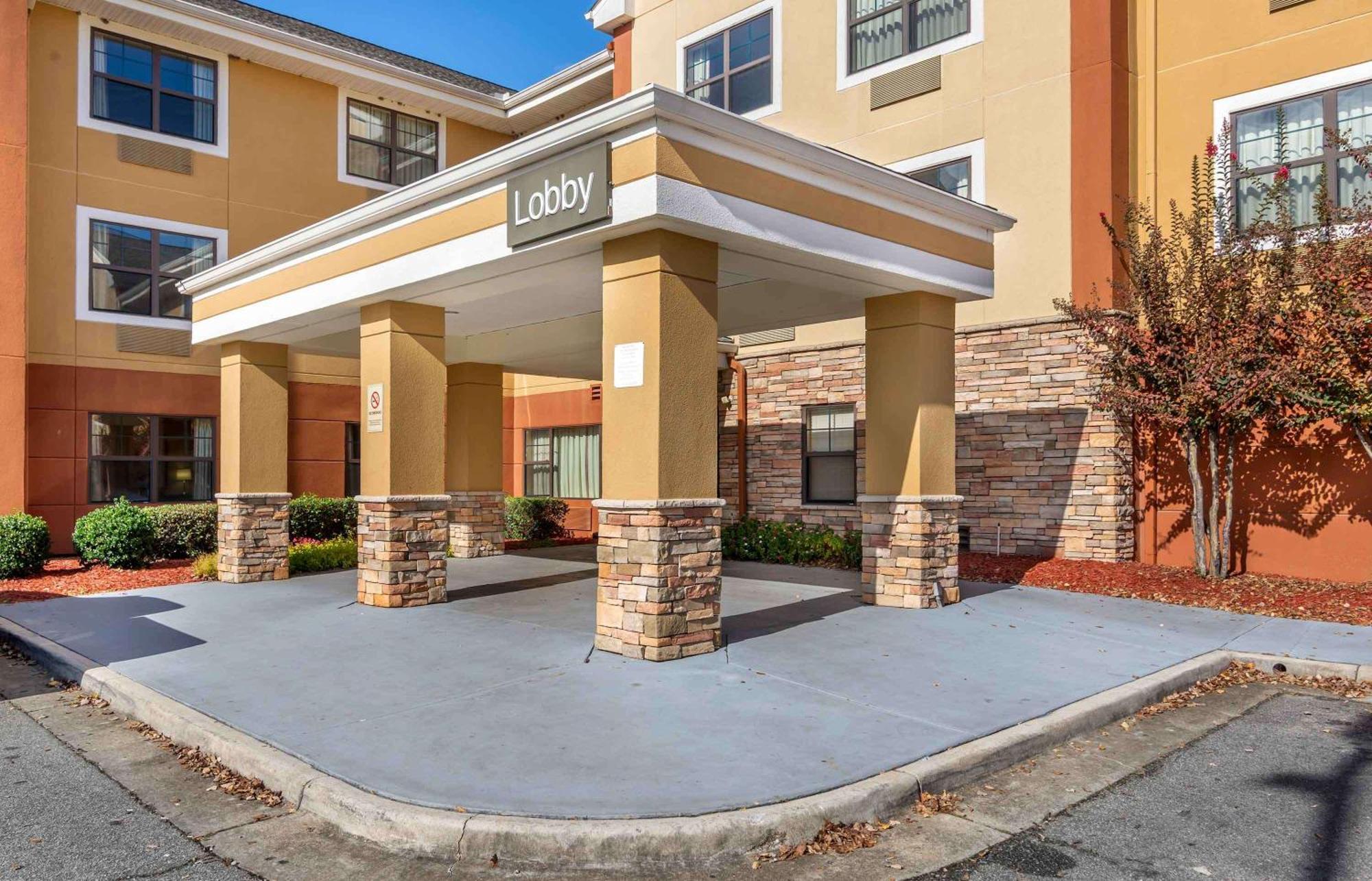 Suburban Studios Columbus Bradley Park מראה חיצוני תמונה